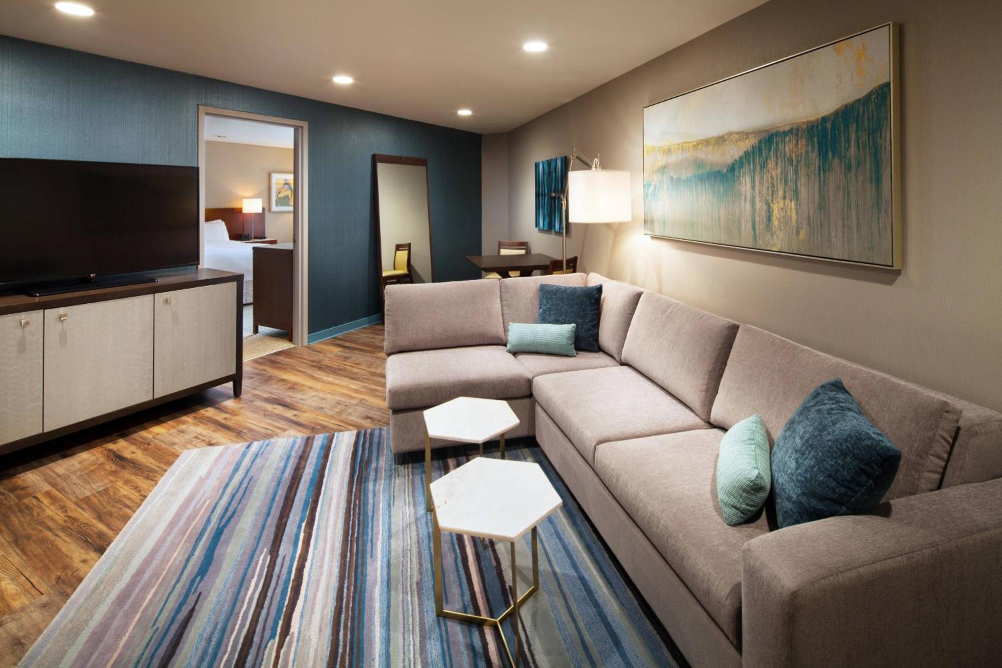 Executive Suite, 1 King